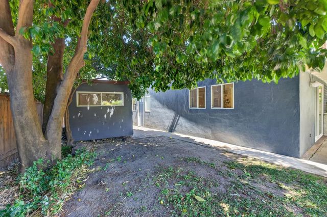 1185 Weber Way, Sacramento, CA 95822