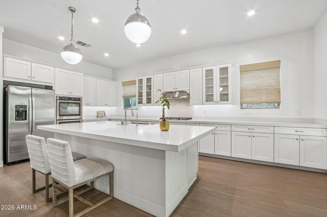 2968 E APPALOOSA Road, Gilbert, AZ 85296
