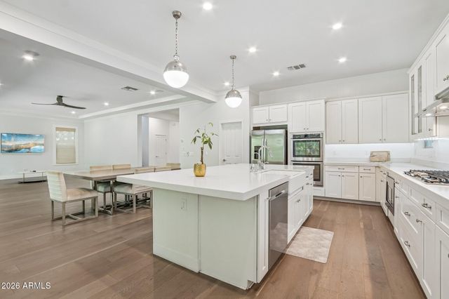 2968 E APPALOOSA Road, Gilbert, AZ 85296
