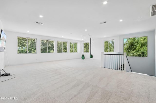 2968 E APPALOOSA Road, Gilbert, AZ 85296