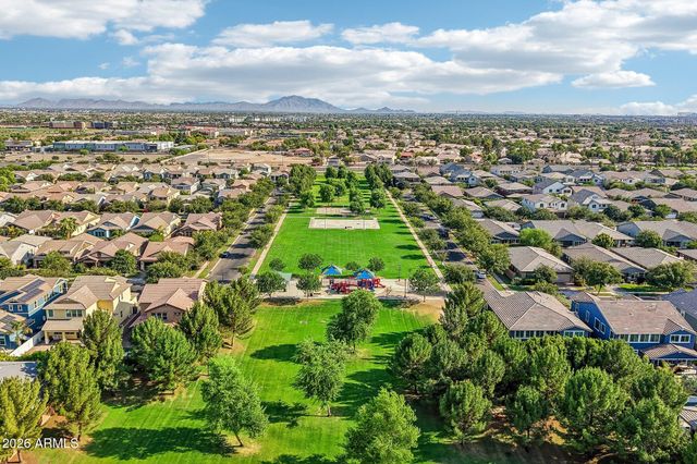 2968 E APPALOOSA Road, Gilbert, AZ 85296