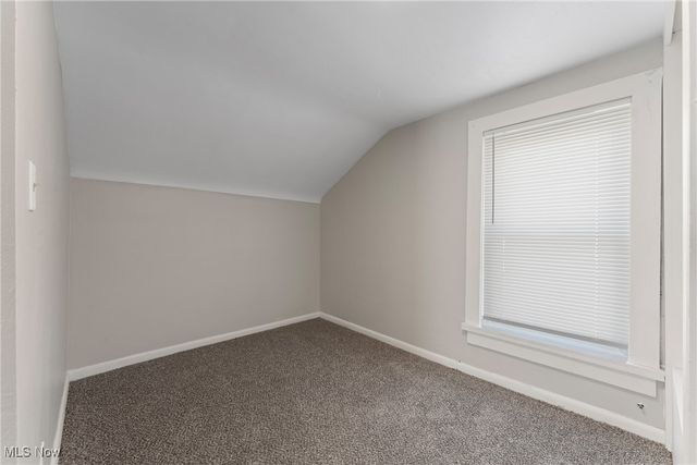 223 Maple Avenue E, Hartville, OH 44632