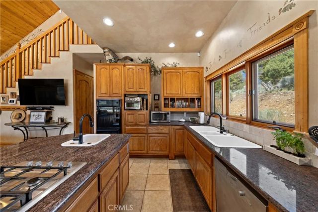 4295 Noodle, Angelus Oaks, CA 92305