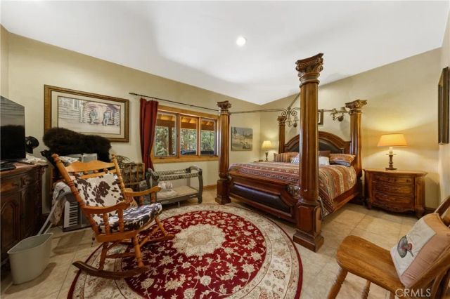 4295 Noodle, Angelus Oaks, CA 92305