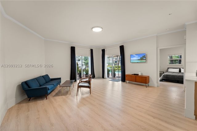 70 Isle Of Venice Dr 102, Fort Lauderdale, FL 33301