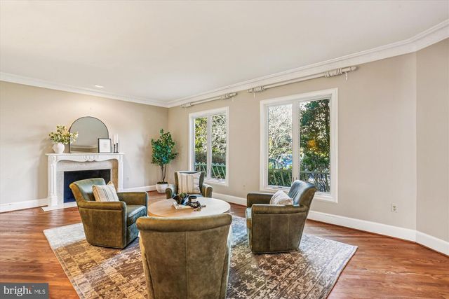 9939 BENTCROSS DR, Potomac, MD 20854