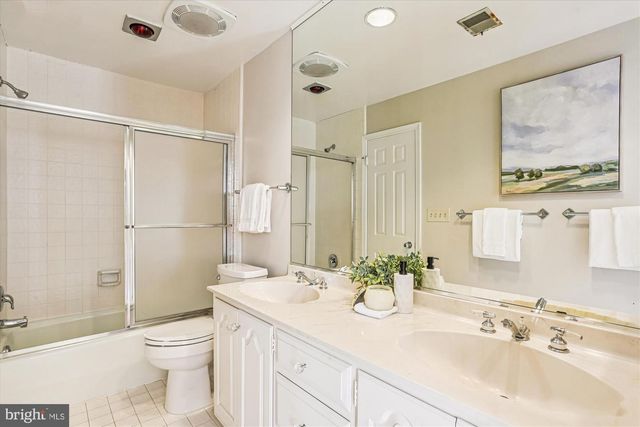 9939 BENTCROSS DR, Potomac, MD 20854