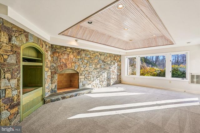 9939 BENTCROSS DR, Potomac, MD 20854