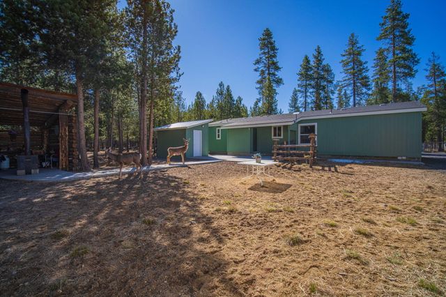 12411 Larchwood Drive, La Pine, OR 97739