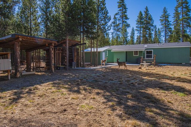 12411 Larchwood Drive, La Pine, OR 97739