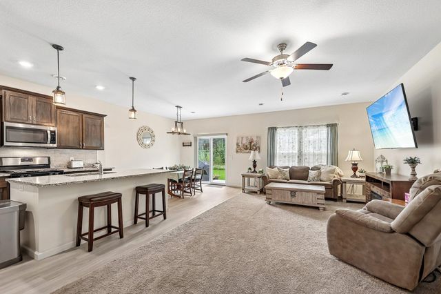 5475 395th Street, North Branch, MN 55056