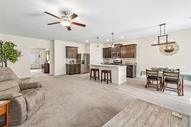 5475 395th Street, North Branch, MN 55056