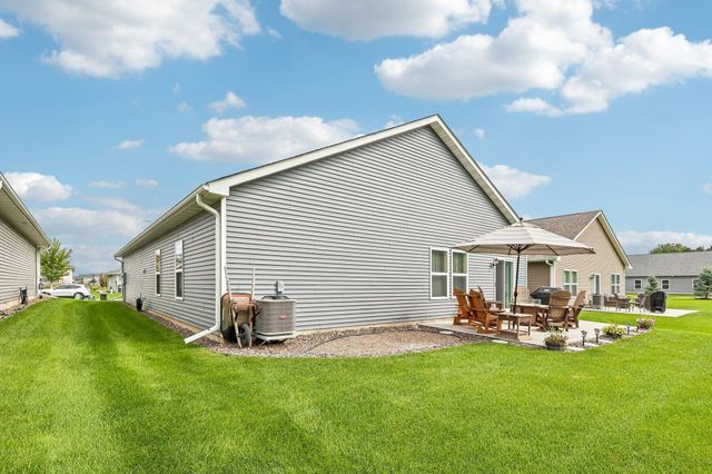 5475 395th Street, North Branch, MN 55056