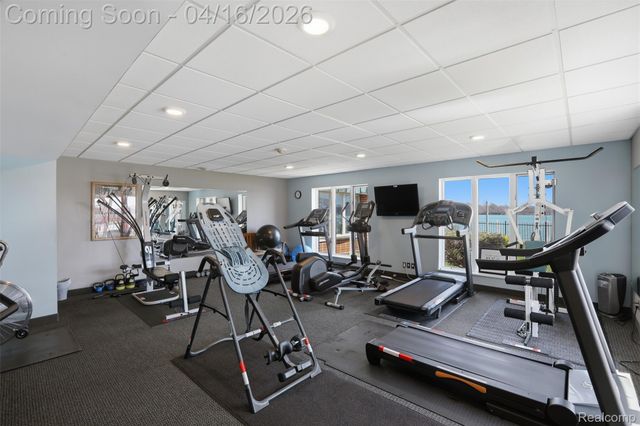 3301 Biddle Avenue 4C, Wyandotte, MI 48192