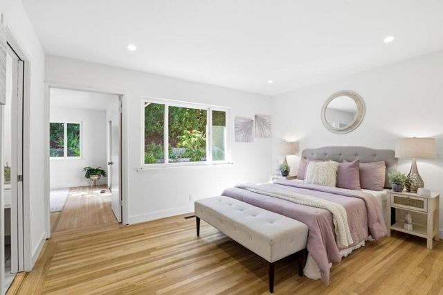 2125 Harkins Avenue, Menlo Park, CA 94025