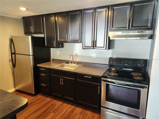 5901 BRYCE LANE 5940, Tampa, FL 33615