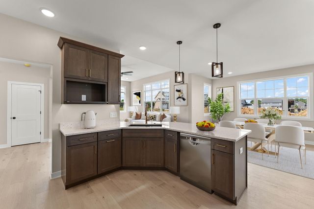 801 Idlewild Lane, Chesterton, IN 46304