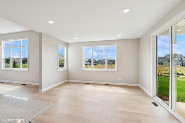 801 Idlewild Lane, Chesterton, IN 46304