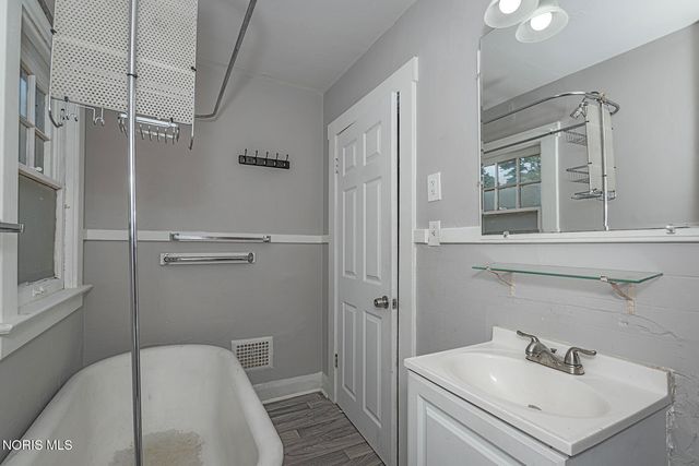 4335 Belmar Avenue, Toledo, OH 43612