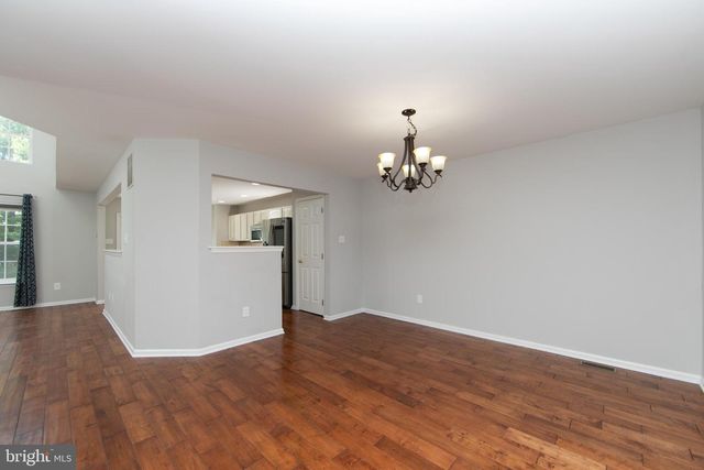 33 HERON POINTE CT, Marlton, NJ 08053