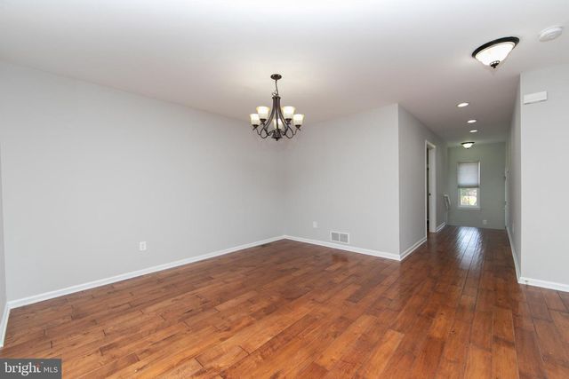 33 HERON POINTE CT, Marlton, NJ 08053