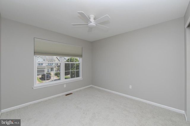 33 HERON POINTE CT, Marlton, NJ 08053