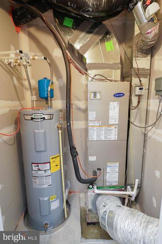 852 MERSEY LN, Salisbury, MD 21801