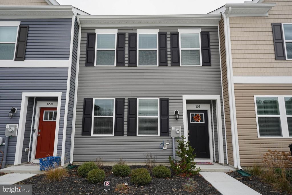 852 MERSEY LN, Salisbury, MD 21801