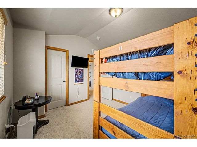 652 Sundance Dr, Windsor, CO 80550