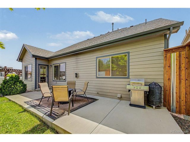 652 Sundance Dr, Windsor, CO 80550