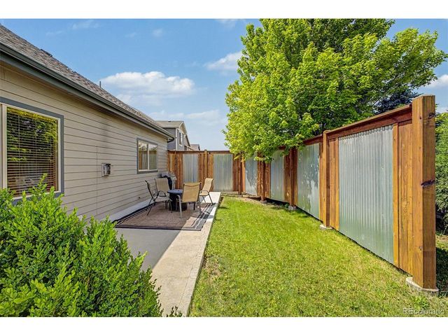 652 Sundance Dr, Windsor, CO 80550