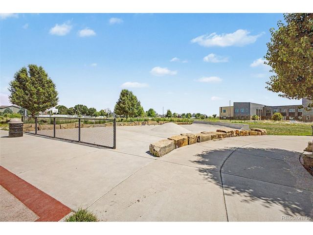 652 Sundance Dr, Windsor, CO 80550