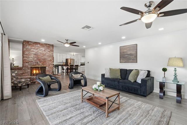 2908 Mason Avenue, Las Vegas, NV 89102