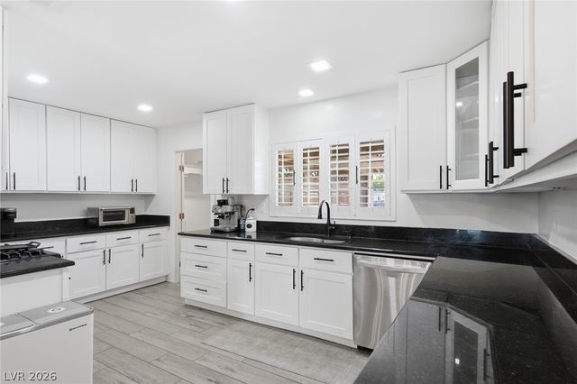 2908 Mason Avenue, Las Vegas, NV 89102