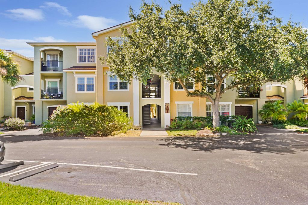 1050 Bella Vista Blvd 308, St Augustine, FL 32084