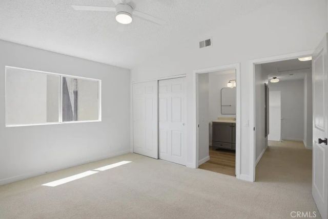 11560 Honeyglen Road, Pacoima, CA 91331