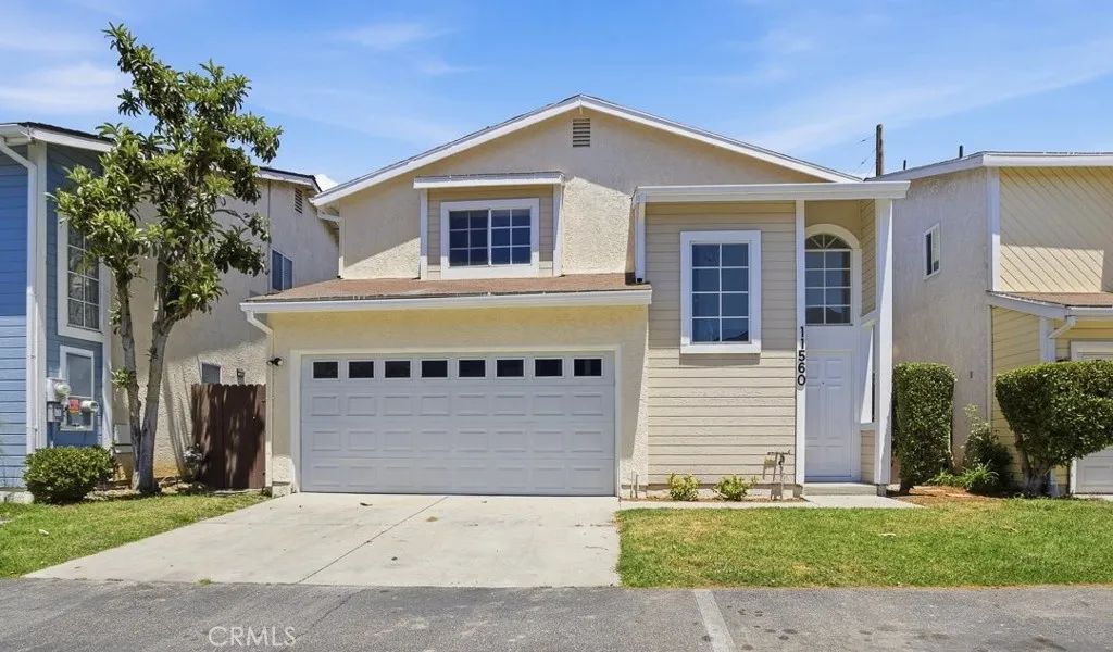 11560 Honeyglen Road, Pacoima, CA 91331