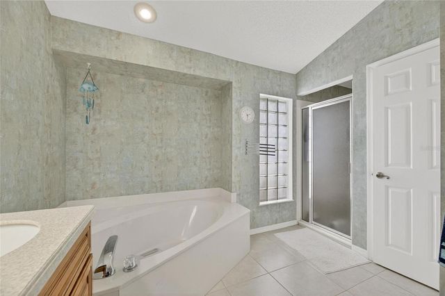 2307 PLATINUM DRIVE, Sun City Center, FL 33573