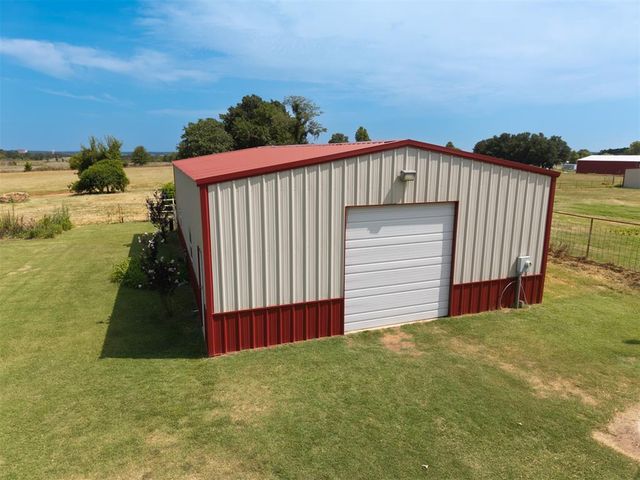 34210 Independence Street, Shawnee, OK 74804