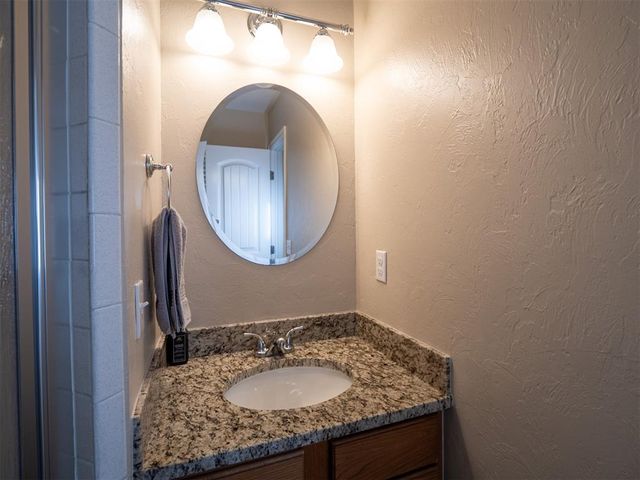34210 Independence Street, Shawnee, OK 74804
