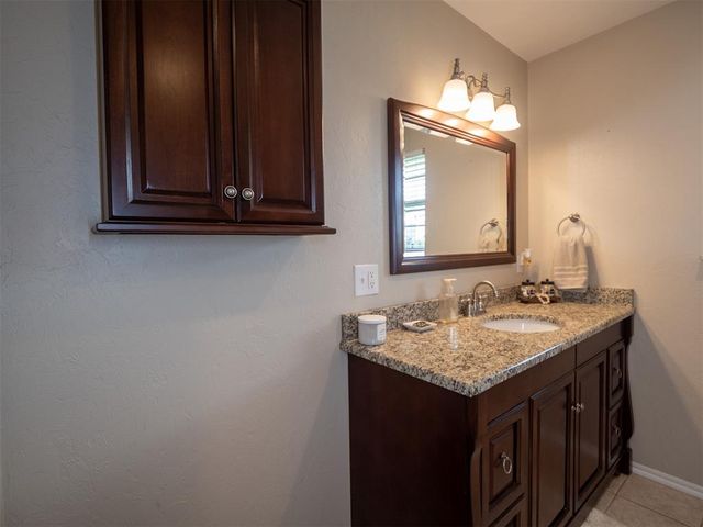 34210 Independence Street, Shawnee, OK 74804