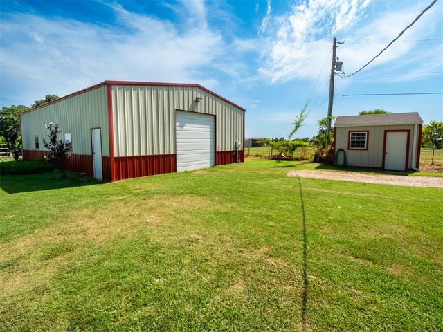 34210 Independence Street, Shawnee, OK 74804