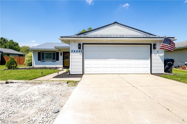 38640 Chestnut Ridge Road, Elyria, OH 44035