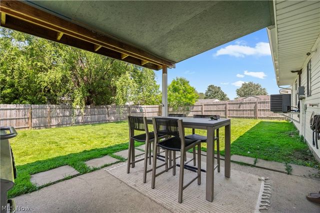 38640 Chestnut Ridge Road, Elyria, OH 44035