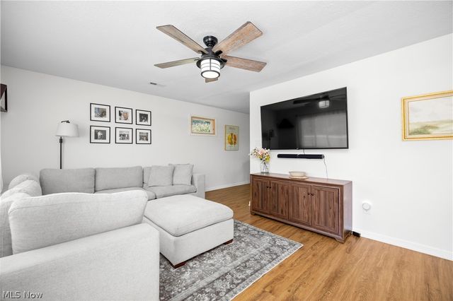 38640 Chestnut Ridge Road, Elyria, OH 44035