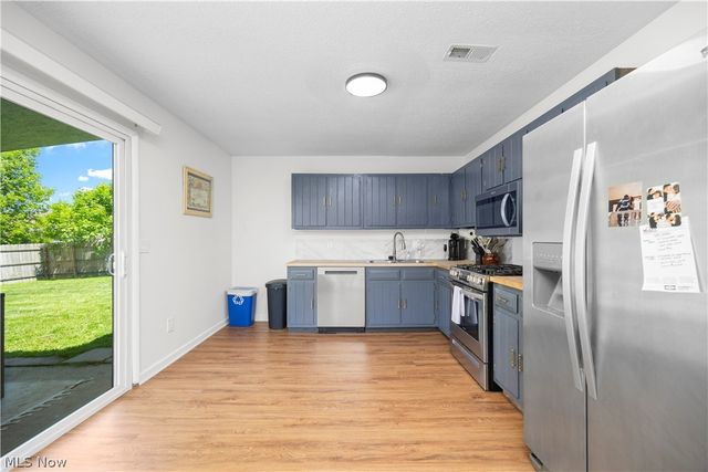 38640 Chestnut Ridge Road, Elyria, OH 44035