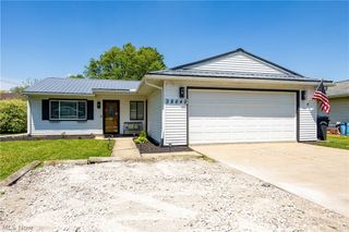 38640 Chestnut Ridge Road, Elyria, OH 44035