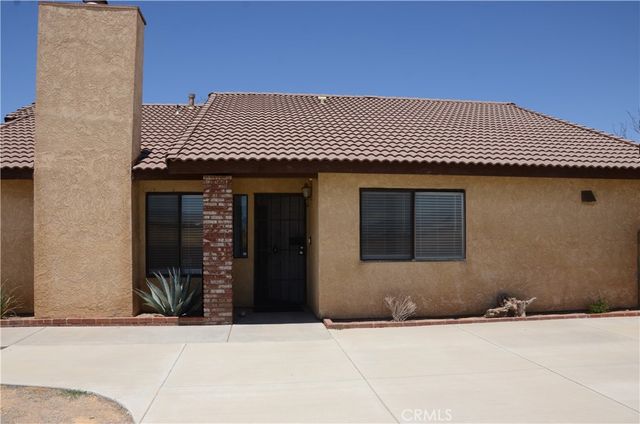 43600 Santa Rosa Circle, Lancaster, CA 93535