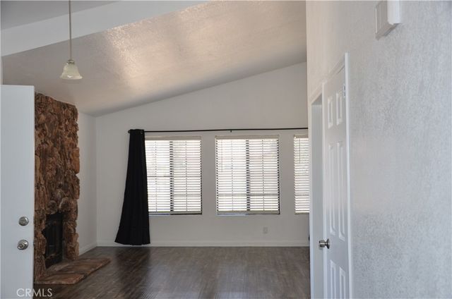 43600 Santa Rosa Circle, Lancaster, CA 93535