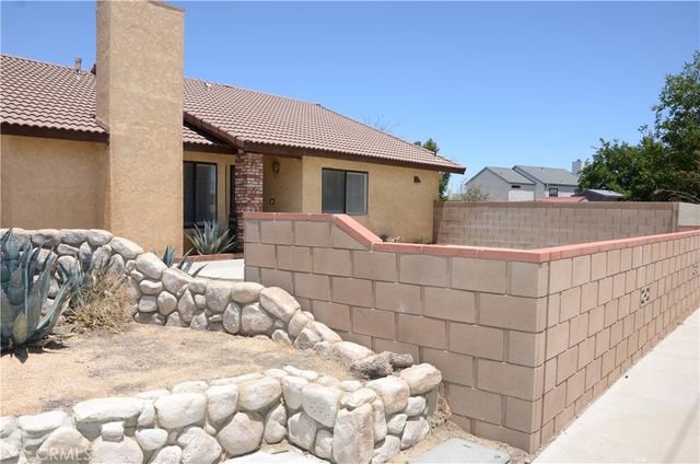 43600 Santa Rosa Circle, Lancaster, CA 93535